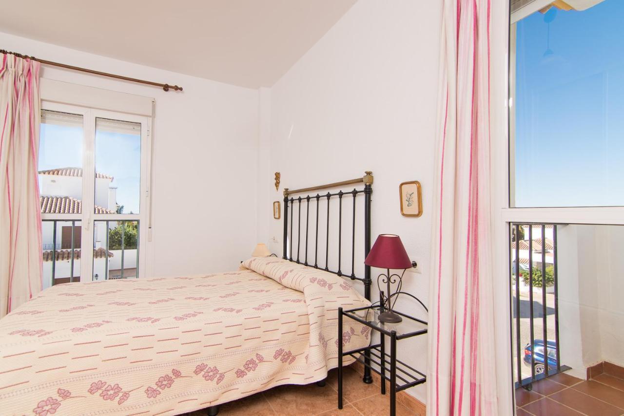 Apartamento Las Torres โกนิล เด ลาฟรอนเตรา ภายนอก รูปภาพ
