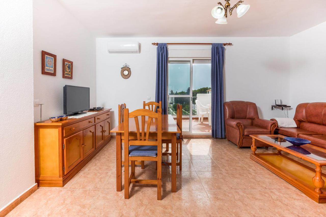 Apartamento Las Torres โกนิล เด ลาฟรอนเตรา ภายนอก รูปภาพ